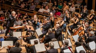 A Osesp durante o Beethoven Fest, na Sala São Paulo [Divulgação/Leca Suzuki]