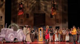 Cena da produção de 'Don Giovanni' no Theatro Municipal de São Paulo [Divulgação/Larissa Paz]