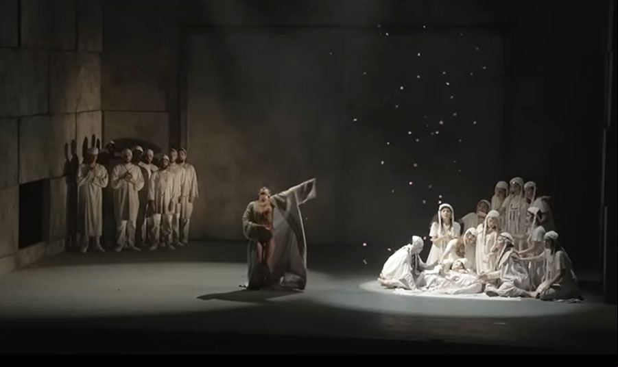 Cena de Dido e Enéas, produção do Theatro São Pedro de São Paulo (reprodução YouTube) Cena de Dido e Enéas, produção do Theatro São Pedro de São Paulo (reprodução YouTube)
